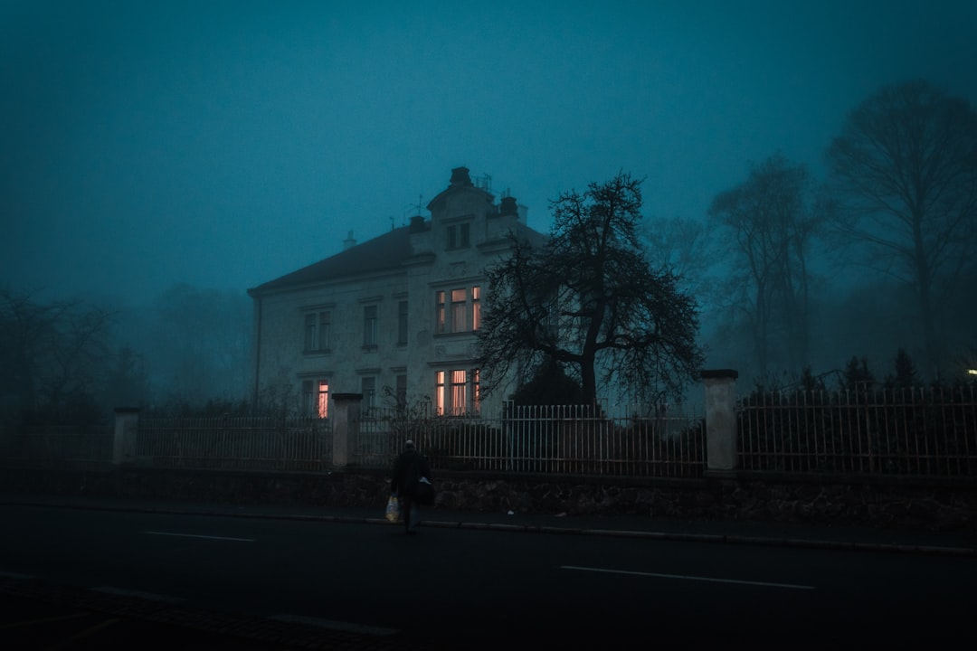 Photo Haunted road